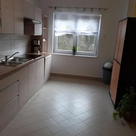 Penzion Zimmervermietung Lindenberg Eckartsberga