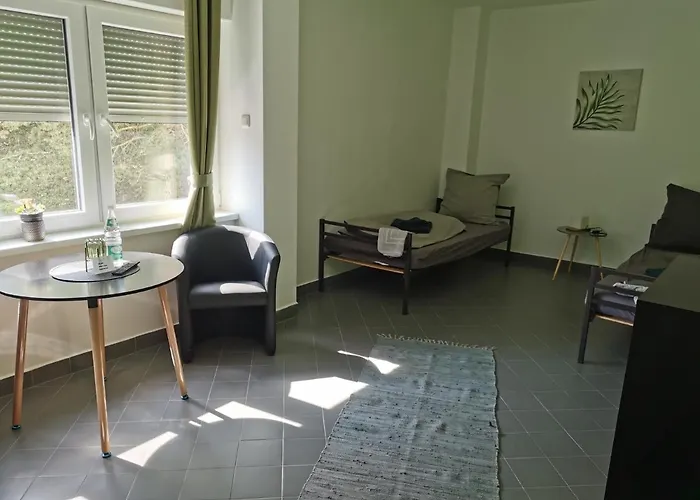 Zimmervermietung Lindenberg Pensión *